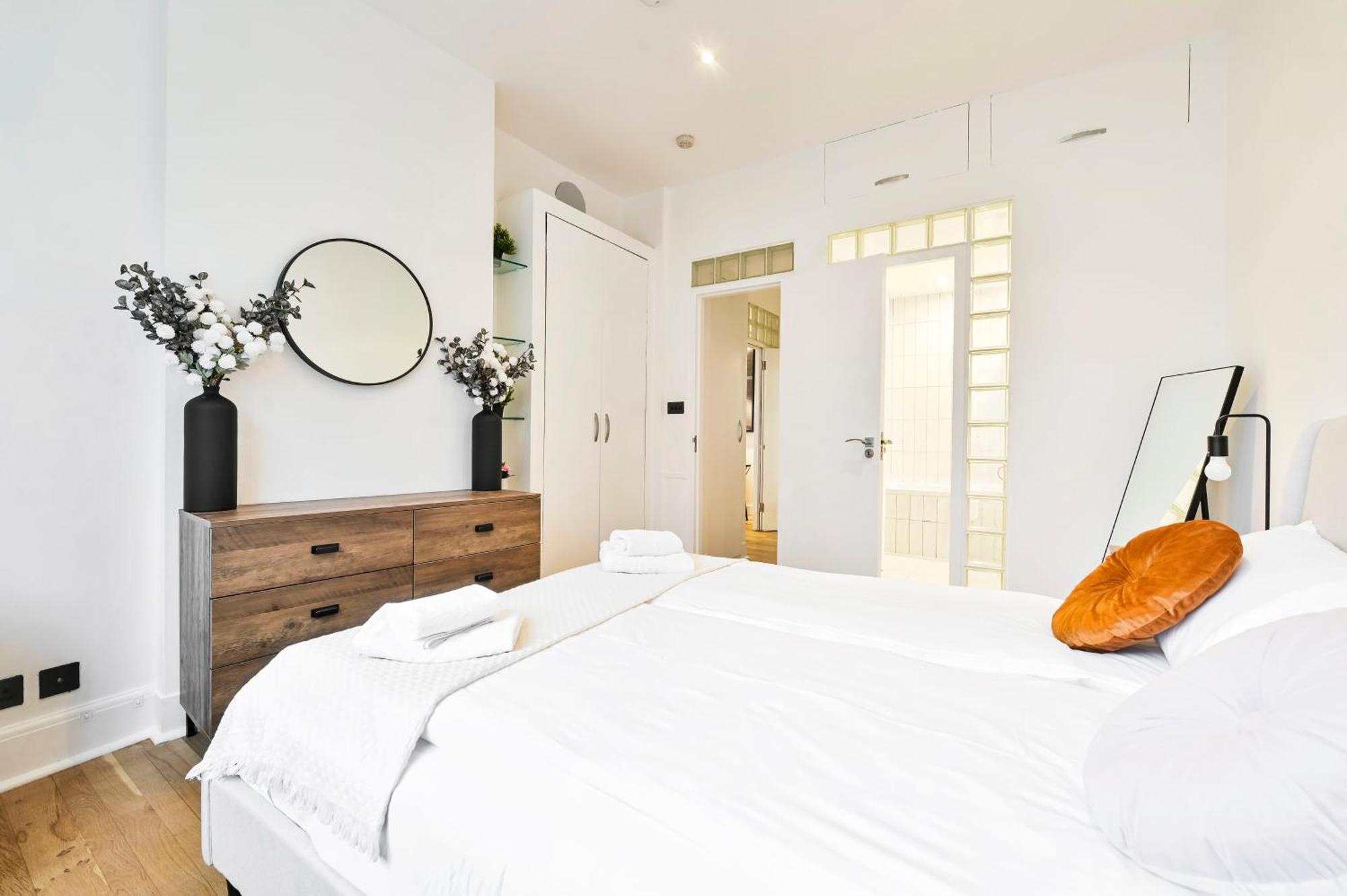 Wonderful Fitzrovia 3 Bed Apartment Londres Exterior foto